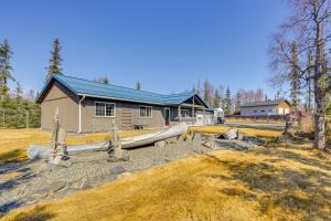 Yard Space with Fire Pit Kenai Getaway!