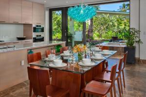 Seaglass 810 At Andaz Maui At Wailea Resort