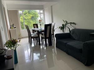 Apartamento en colina Campestre