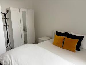 2 bedroom duplex