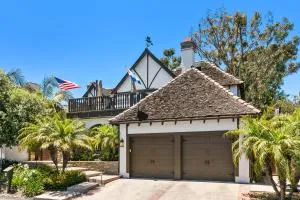 Enchanting French Inspired Chateau with Beach Club! - South Oceanside