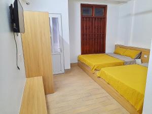 Mùi Oanh Homestay sát biển