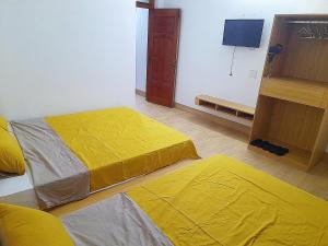 Mùi Oanh Homestay sát biển