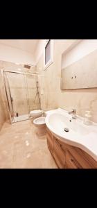 Porta garibaldi holiday houses