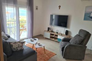 Apartments by the sea Slatine, Ciovo - 24266