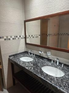 Hotel en villa carlos paz centrico con desayuno y pileta Nuevo Enzo