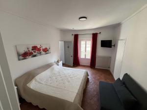 B&B / Chambres d'hotes La Figuiere Fontaine de Vaucluse : photos des chambres