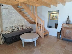 Granite House by GR34 & Sandy Beach