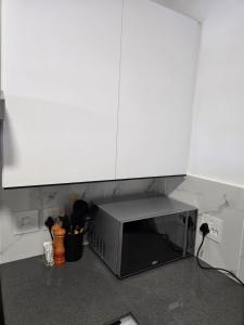 Cozy, Homely Sandton Condo