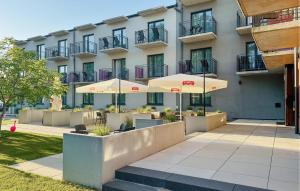 Nice Apartment In Kolobrzeg With Wifi