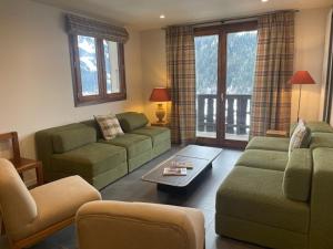 Spacieux Appartement 5 pièces, 8 pers, Proche centre et remontées, Parking - FR-1-676-220