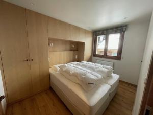 Grand appartement 5 pièces pour 8 personnes avec parking à Châtel - FR-1-676-220