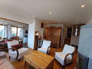 Appartements Charmant chalet 4 ch. pour 9 pers. a Montgenevre avec balcon face aux pistes - FR-1-445-219 : photos des chambres