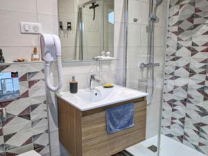 Gîte rénové avec terrasse ensoleillée et parking à Pierrefitte-sur-Aire - FR-1-585-136