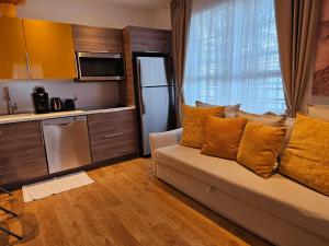 Bright 1BedRoom RENOVATED NEAR THE BEACH (4PPL)