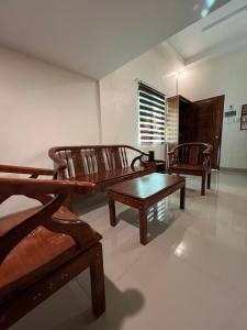 Antonia Transient House