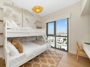 The Town Square Suite Luxury 2BR Near Qudra Lake