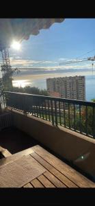 Une terrasse sur Monaco logement 2 chambre