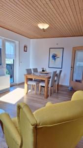 Ferienhaus "Anne" und Weingut Willi Fett