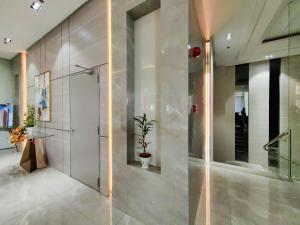 1BR Condotel Suite at Sunshine100 City Plaza #SS01-1