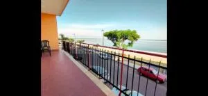 Large Beach Front Apartment - Ali Terme