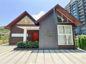 Fog Land Pool Villa - Vythiri