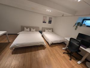 Dana-Entire Apartment Very Quiet and Central 2