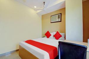 Hotel O Majestic Inn