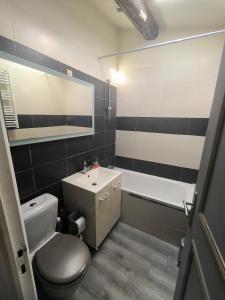 Appartements Appartement ravissant au bord de l-Herault : photos des chambres