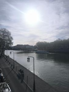 Appartement ravissant au bord de lHérault