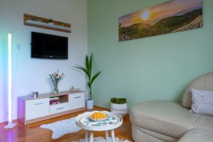 Grandma Marias Retreat