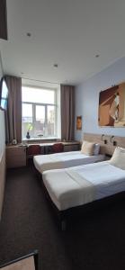 Private room at 4 stars Hotel