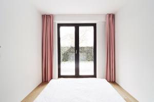 Matic Atrium Designer Apartment 