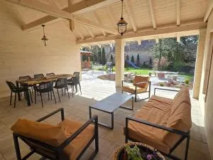 Bakonyi Kiscsillag - 鲍科尼贝尔