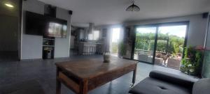 Villas Maison du bonheur 34570 : Villa