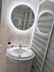 Holiday Mar y Sol dos