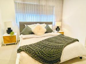 Lyndhurst 4 room retreat