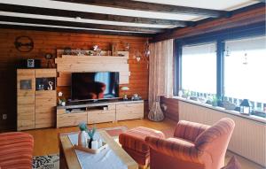 Two-Bedroom Apartment In Arrach