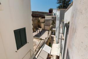 Dimora Storica Torre Matta Elegance, history and sea views in the heart of Otr