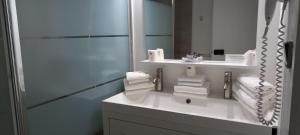 Hotels Le Parasol : photos des chambres