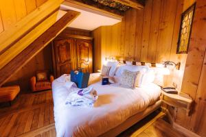 Hotels Les Violettes Hotel & Spa : photos des chambres