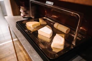 Hotels Les Violettes Hotel & Spa : photos des chambres