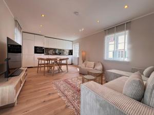 Apartment mit Mainblick 15 Min vom FFM-Airport