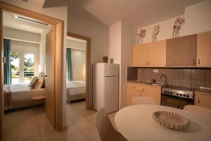 Kanali Homes