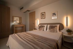 Deluxe Apartment room in Kanali Homes