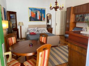 studio s balkonom 10 metara od mora