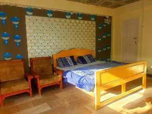 Bhuddah Rock Guest house - 卡尔吉尔