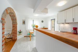 Silvia Sea View Funtana