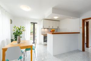 Silvia Sea View Funtana