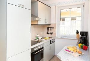 Ferienwohnung Müritzblick 35 und 36, 2xSouterrain-Wohnung, 2xErdgeschoss-Wohnung, 2xObergeschoss-Wohnung